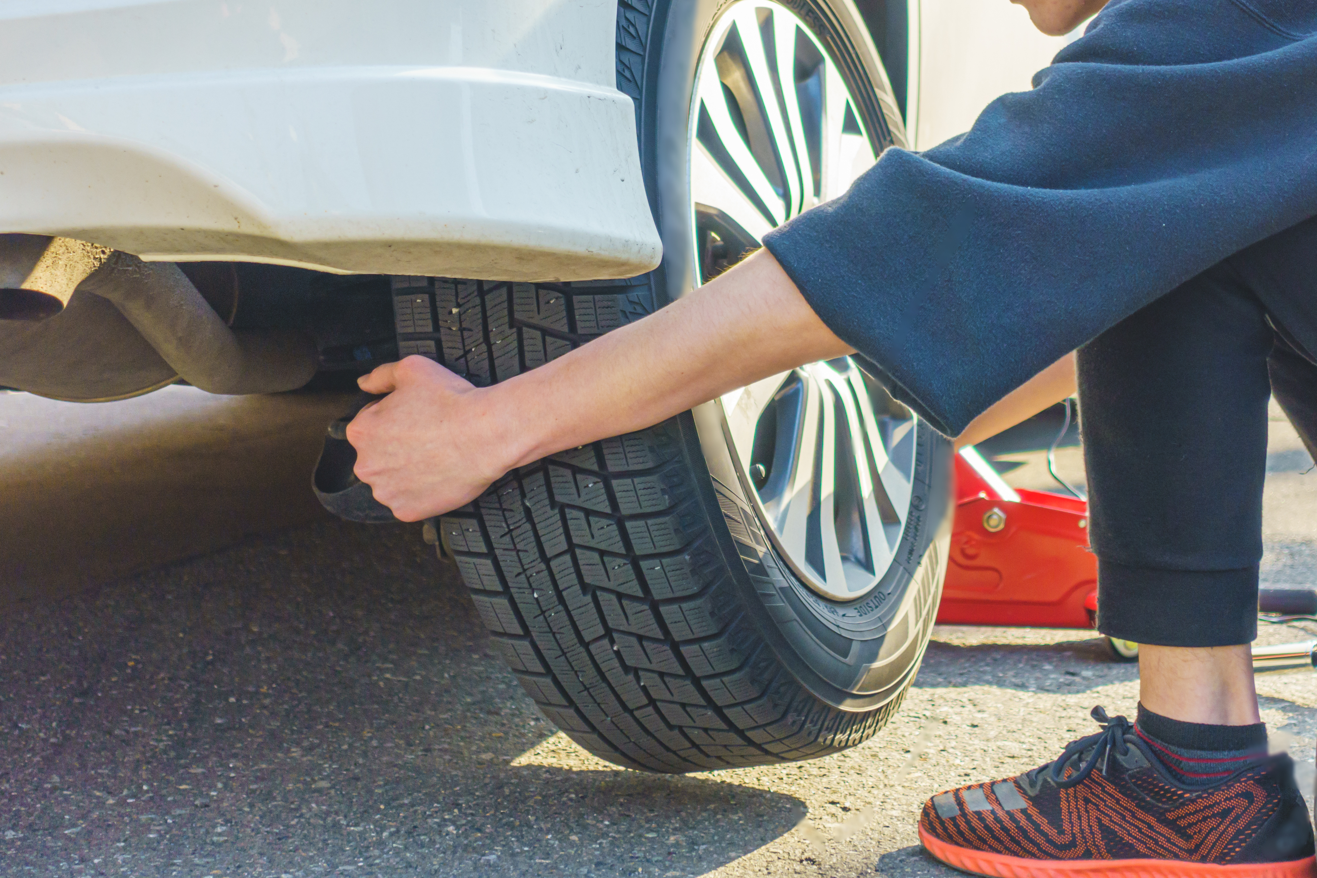 車の故障時には信頼できる便利屋がサポートします！